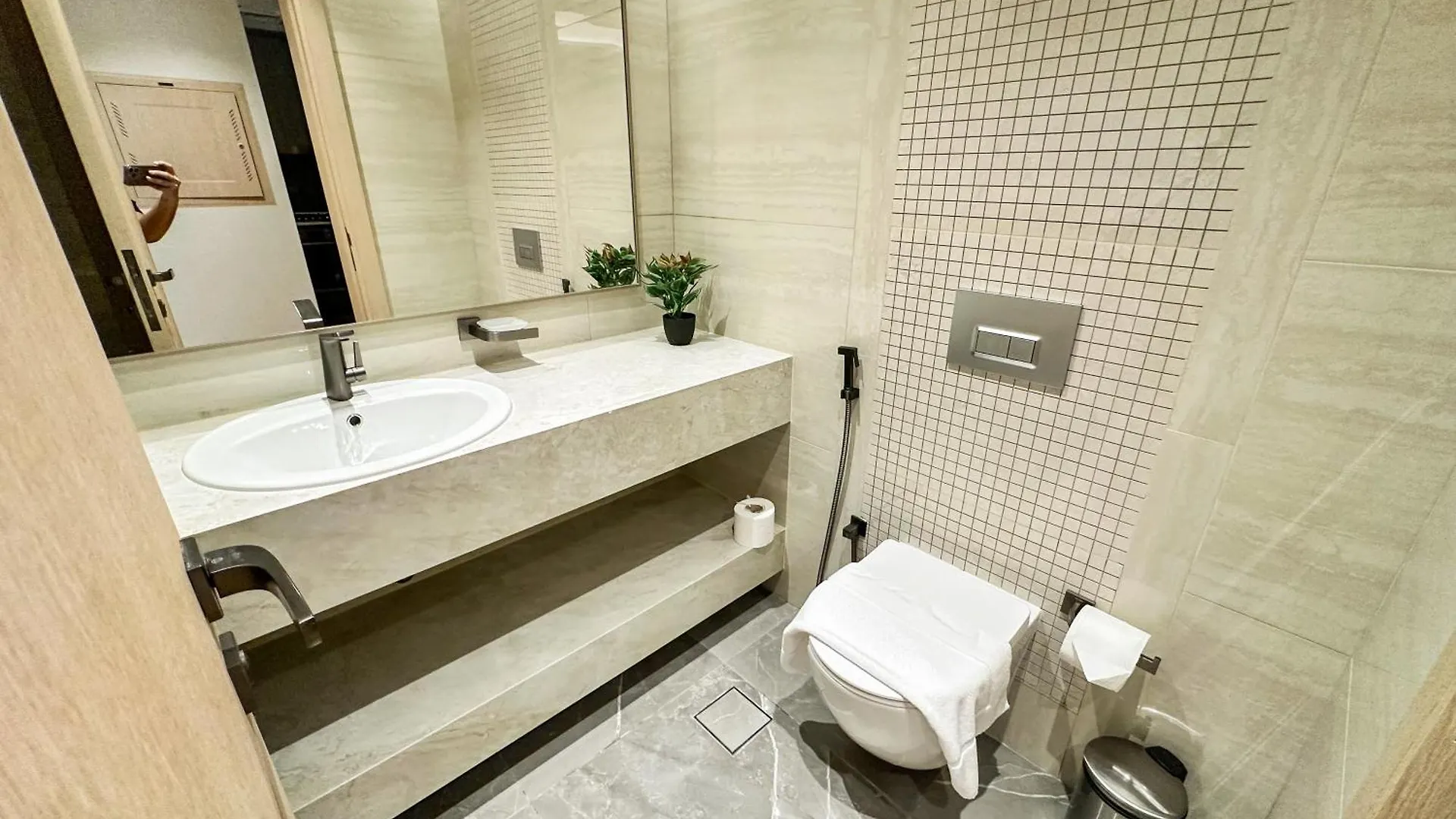 Vserve I 1 Bedroom - Luxury Escape In Business Bay 迪拜 公寓